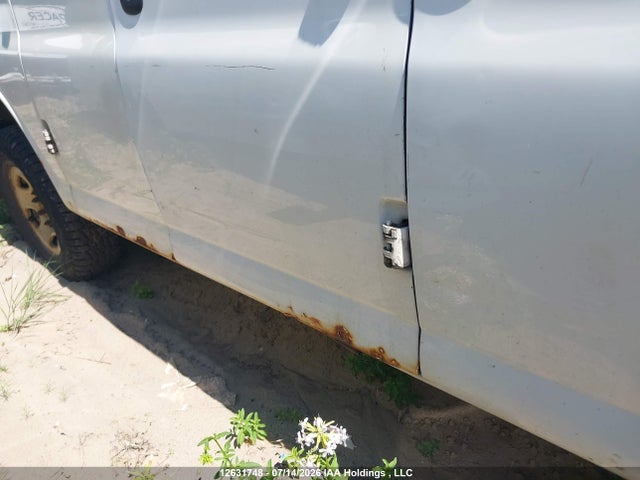 Chevrolet Express G2500 2014 1GCWGFCG1E1189535 Image 6