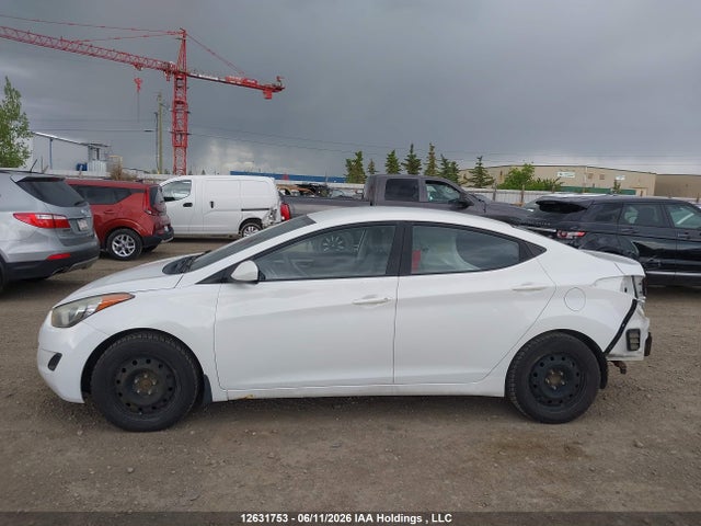 2011 Hyundai Elantra Gls/limited მანქანა იყიდება აუქციონზე, vin: 5NPDH4AE2BH023569, აუქციონის ნომერი: 12631753