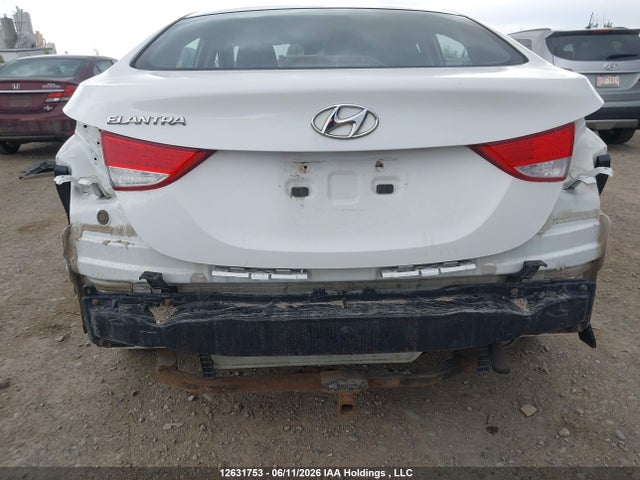 2011 Hyundai Elantra Gls/limited მანქანა იყიდება აუქციონზე, vin: 5NPDH4AE2BH023569, აუქციონის ნომერი: 12631753