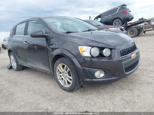 12631769 :رقم المزاد ، 1G1JC6EH6D4249536 vin ، 2013 Chevrolet Sonic Lt Auto مزاد بيع