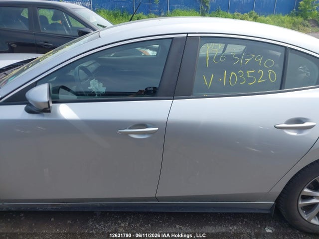 Mazda 3 2019 3MZBPAB70KM103520 Image 14