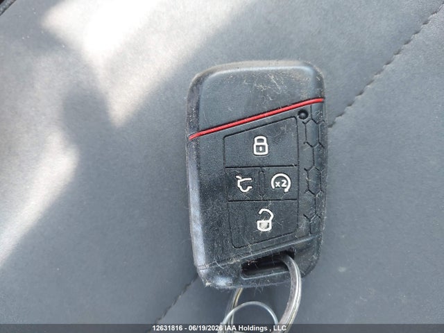 2024 Volkswagen Taos Comfortline Black Edition მანქანა იყიდება აუქციონზე, vin: 3VVLX7B25RM078608, აუქციონის ნომერი: 12631816