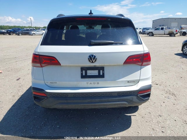 2024 Volkswagen Taos Comfortline Black Edition მანქანა იყიდება აუქციონზე, vin: 3VVLX7B25RM078608, აუქციონის ნომერი: 12631816