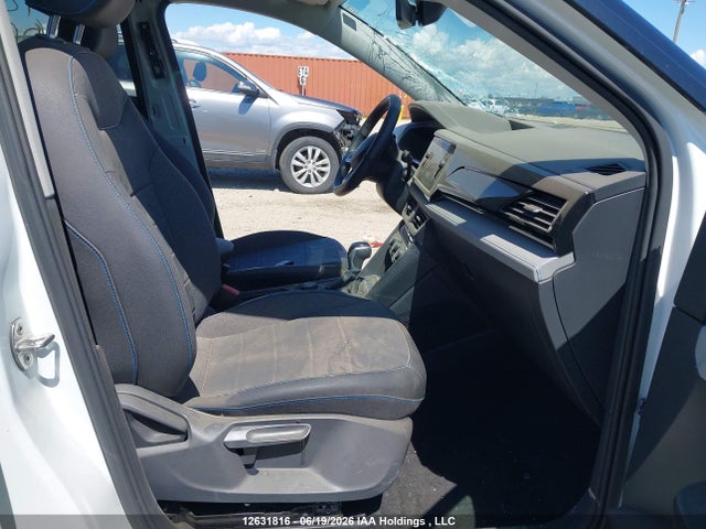 2024 Volkswagen Taos Comfortline Black Edition მანქანა იყიდება აუქციონზე, vin: 3VVLX7B25RM078608, აუქციონის ნომერი: 12631816