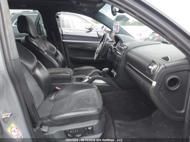 2009 Porsche Cayenne Gts მანქანა იყიდება აუქციონზე, vin: WP1AD29PX9LA65727, აუქციონის ნომერი: 12631834