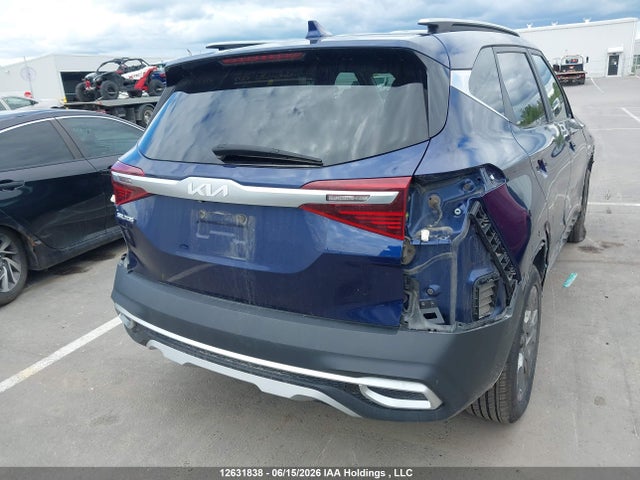 KNDEUCAA5N7329858 KIA SELTOS EX