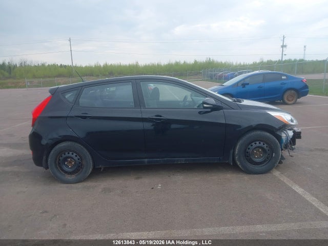 Продаж на аукціоні авто 2017 Hyundai Accent Gls, vin: KMHCU5AE2HU348889, номер лоту: 12613843