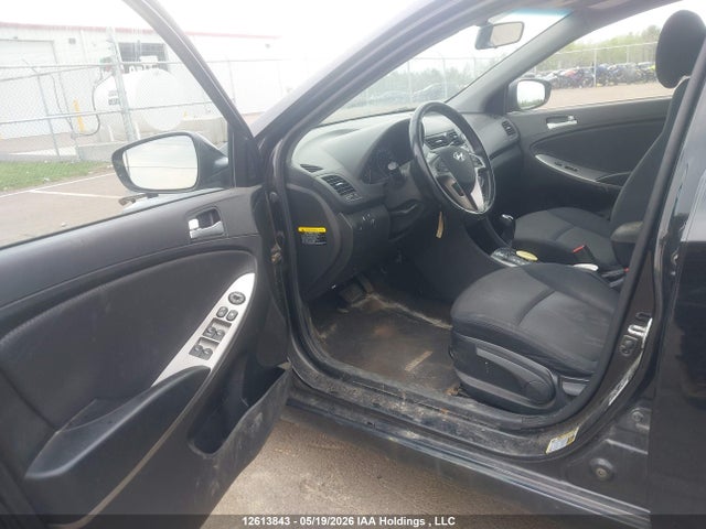 Продаж на аукціоні авто 2017 Hyundai Accent Gls, vin: KMHCU5AE2HU348889, номер лоту: 12613843