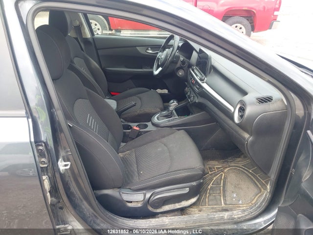 Продажа на аукционе авто 2019 Kia Forte Fe/lx/lxs, vin: 3KPF24AD9KE077375, номер лота: 12631852