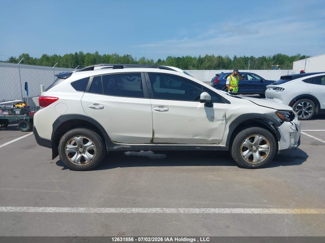 Subaru Crosstrek Touring 2018 JF2GTABCXJH264673 Image 14