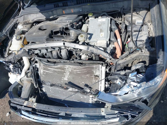 2017 Ford Fusion Hybrid Hybrid მანქანა იყიდება აუქციონზე, vin: 3FA6P0LU9HR127870, აუქციონის ნომერი: 12631867