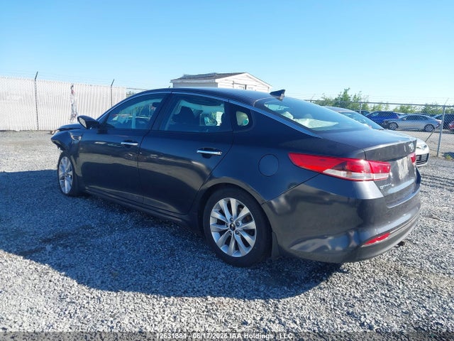 2017 Kia Optima Lx/lx+ მანქანა იყიდება აუქციონზე, vin: 5XXGT4L31HG139552, აუქციონის ნომერი: 12631884