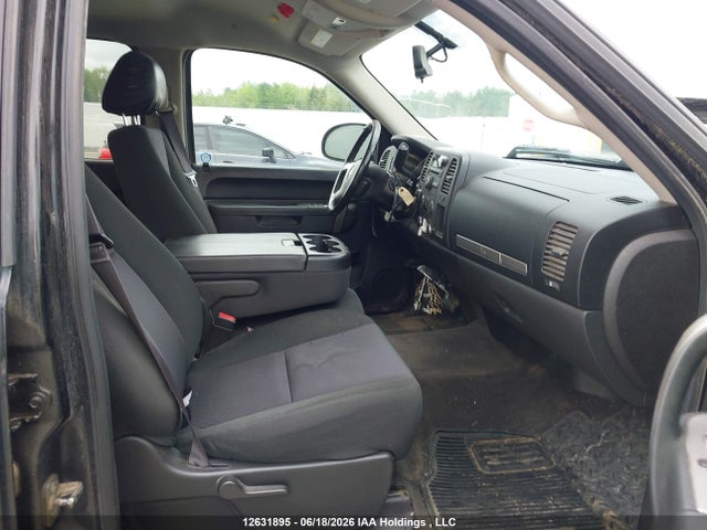2013 Chevrolet Silverado 1500 Lt მანქანა იყიდება აუქციონზე, vin: 3GCPKSE72DG277390, აუქციონის ნომერი: 12631895