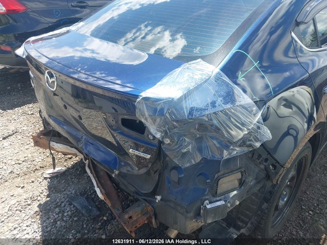 JM1BM1W30E1138868 Mazda MAZDA3