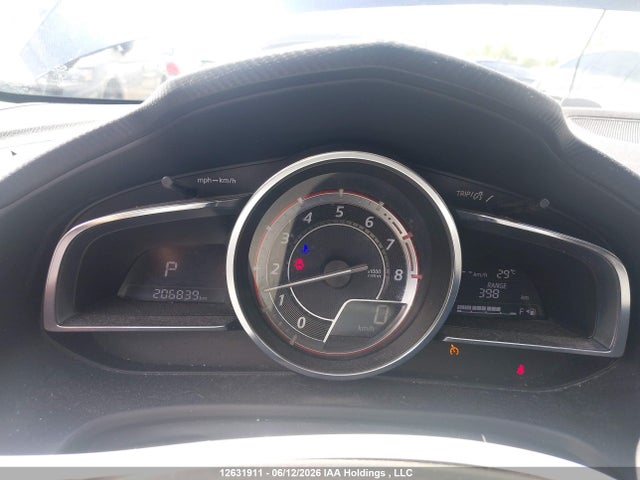 JM1BM1W30E1138868 Mazda MAZDA3