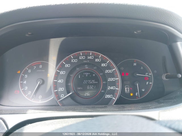 Aukcja sprzedaży 2013 Honda Accord, vin: 1HGCT1A74DA801196, numer aukcji: 12631923