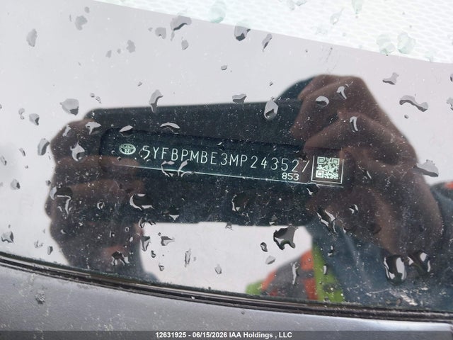 Toyota COROLLA LE 2021 5YFBPMBE3MP243527 Image 18