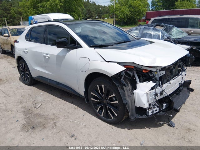 Продажа на аукционе авто 2026 Toyota Bz Limited Awd, vin: JTMADAFB9TA000469, номер лота: 12631985