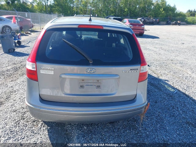 2011 Hyundai Elantra Touring Gl მანქანა იყიდება აუქციონზე, vin: KMHDB8AE5BU112093, აუქციონის ნომერი: 12631986