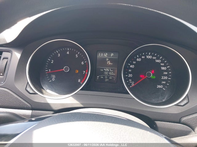 Продажа на аукционе авто 2015 Volkswagen Jetta 2.0l Trendline/2.0l Trendline+, vin: 3VW2K7AJ8FM330135, номер лота: 12632007