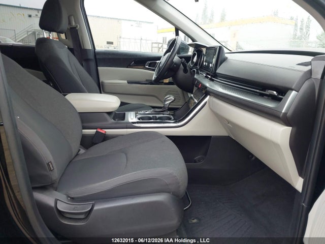 KIA Carnival Lx 2024 KNDNB5H35R6324003 Image 5