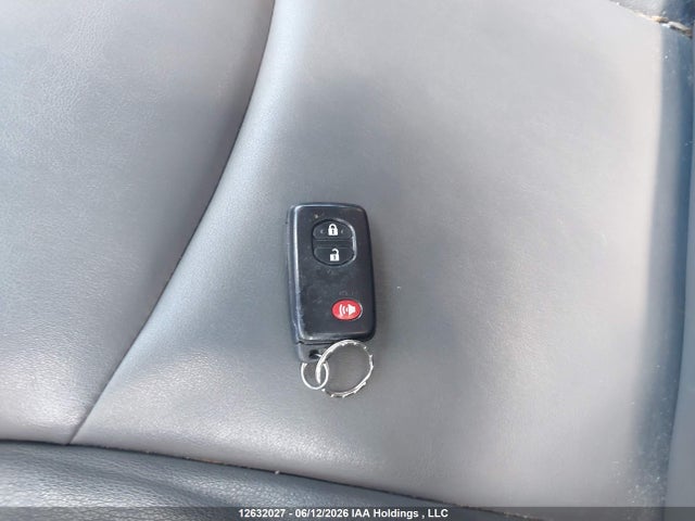 Toyota PRIUS V 2014 JTDZN3EU6EJ002049 Image 11