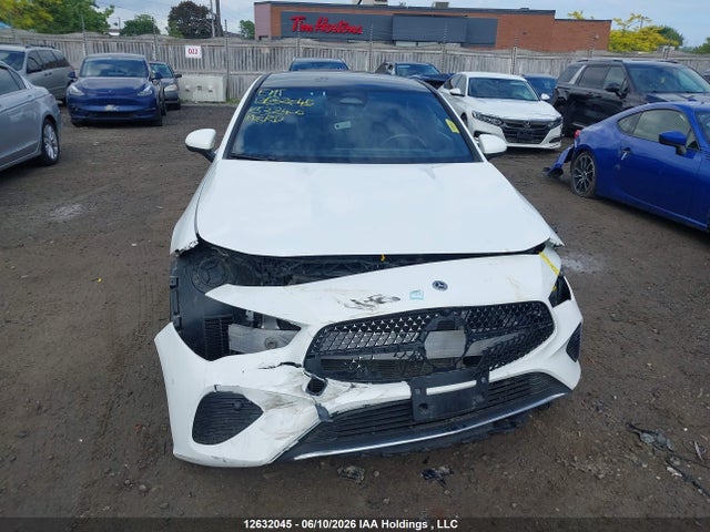 W1K5J4HB7SN532406 Mercedes-Benz CLA 250 4MATIC