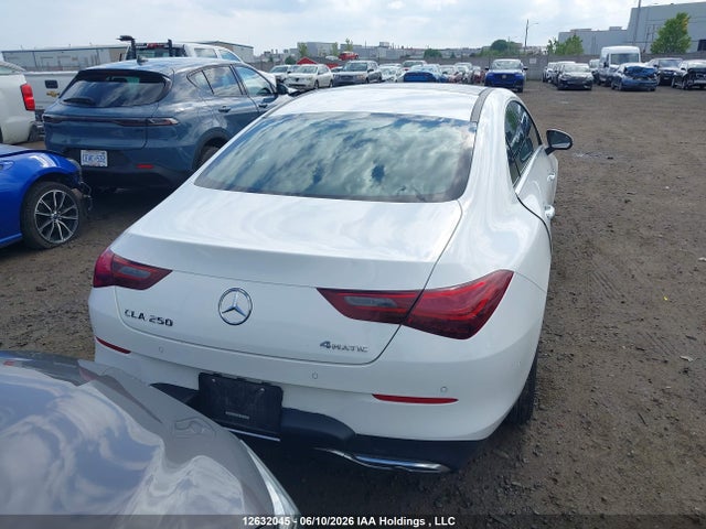 W1K5J4HB7SN532406 Mercedes-Benz CLA 250 4MATIC
