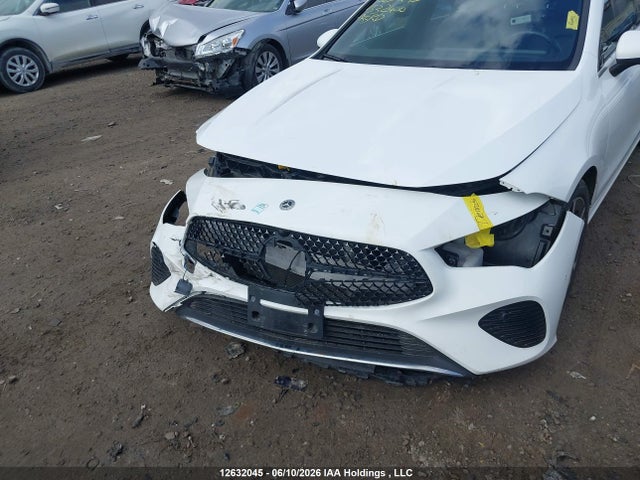 W1K5J4HB7SN532406 Mercedes-Benz CLA 250 4MATIC