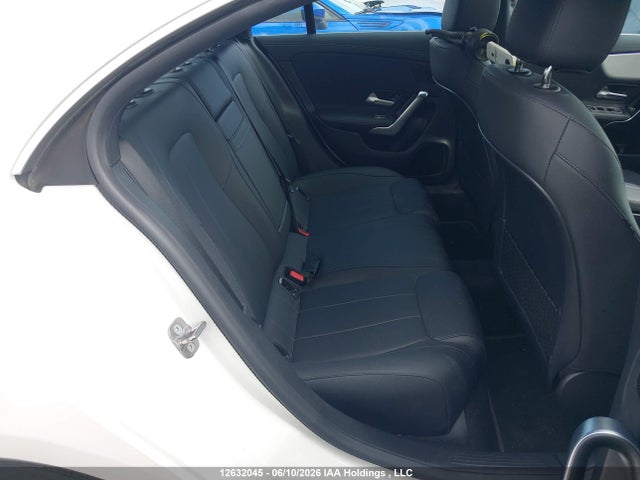 W1K5J4HB7SN532406 Mercedes-Benz CLA 250 4MATIC