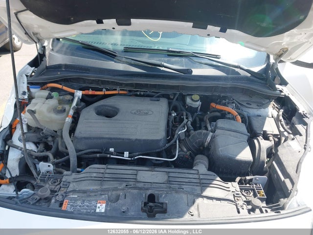 12632055 :رقم المزاد ، 1FMCU9DZ3LUB46092 vin ، 2020 Ford Escape Titanium Hybrid مزاد بيع