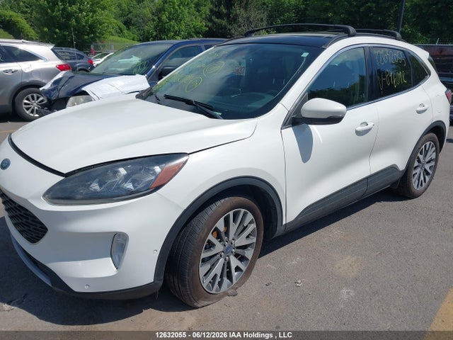 12632055 :رقم المزاد ، 1FMCU9DZ3LUB46092 vin ، 2020 Ford Escape Titanium Hybrid مزاد بيع