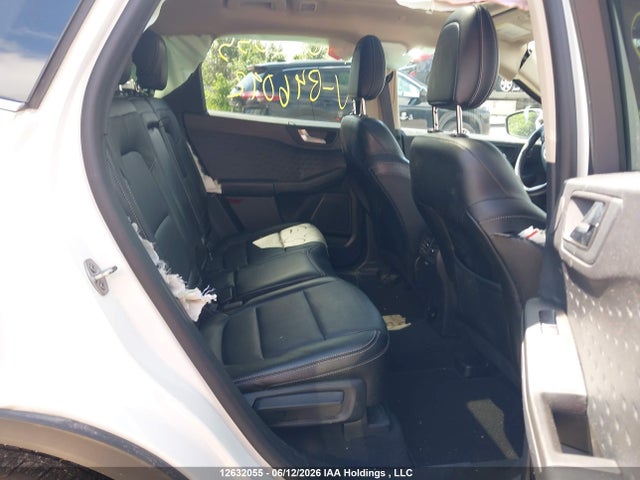 12632055 :رقم المزاد ، 1FMCU9DZ3LUB46092 vin ، 2020 Ford Escape Titanium Hybrid مزاد بيع