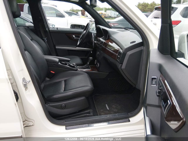 12632058 :رقم المزاد ، WDCGG8HB6BF577222 vin ، 2011 Mercedes-benz Glk 350 4matic مزاد بيع