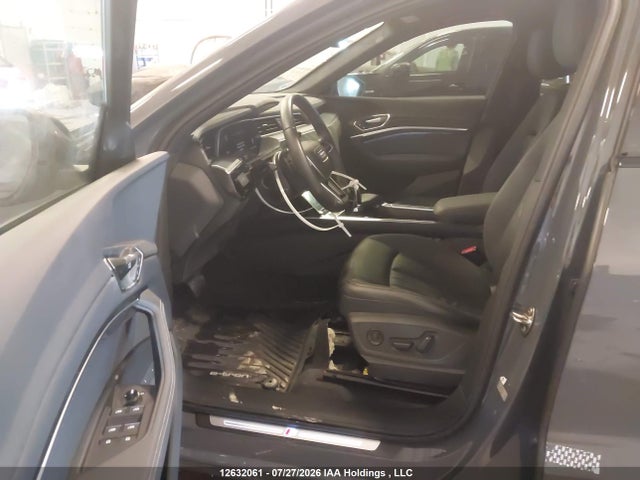 Audi Q8 E-tron 2024 WA1BABGE0RB055837 Image 19