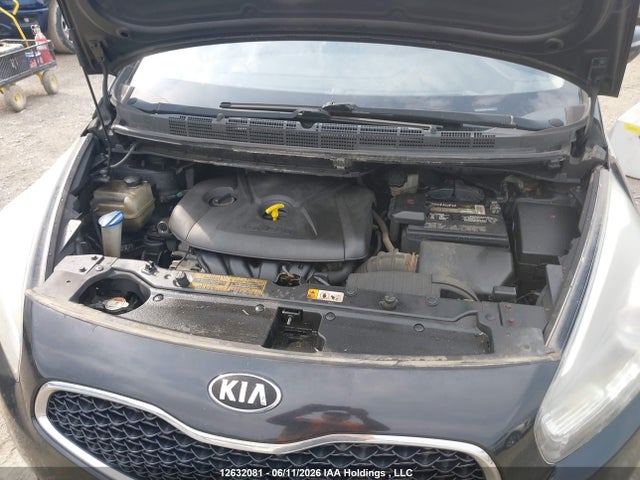 2015 Kia Rondo Ex/ex Luxury/ex Value მანქანა იყიდება აუქციონზე, vin: KNAHU8A33F7080762, აუქციონის ნომერი: 12632081