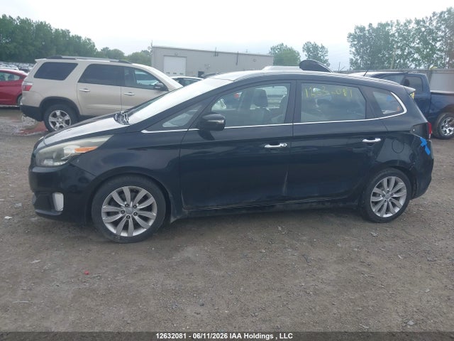 2015 Kia Rondo Ex/ex Luxury/ex Value მანქანა იყიდება აუქციონზე, vin: KNAHU8A33F7080762, აუქციონის ნომერი: 12632081
