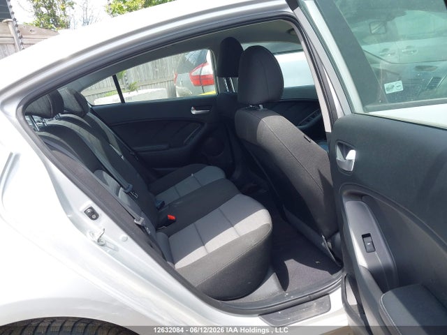 Продажа на аукционе авто 2015 Kia Forte 1.8l Lx/1.8l Lx+/lx+ Winter Edition, vin: KNAFX4A63F5408372, номер лота: 12632084