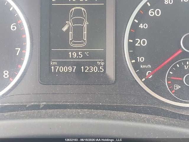 Продажа на аукционе авто 2010 Volkswagen Tiguan Se/sel, vin: WVGBV9AX2AW534556, номер лота: 12632103