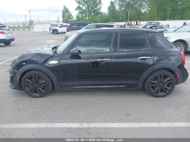 Mini 5 Door Cooper S 2017 WMWXU3C57H2D32495 Image 14