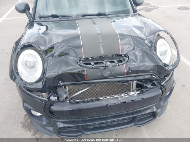 Mini 5 Door Cooper S 2017 WMWXU3C57H2D32495 Image 6