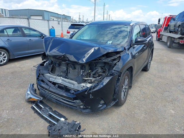5TDJGRFHXJS050694 Toyota Highlander Hybrid Hybrid