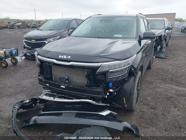 12615068 :رقم المزاد ، KNDETCA23P7400697 vin ، 2023 Kia Seltos Sx Turbo W/black Interior/sx Turbo W/burgundy Interior مزاد بيع