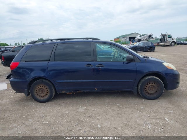 2006 Toyota Sienna Ce 7 Passenger/ce 8 Passenger მანქანა იყიდება აუქციონზე, vin: 5TDZA29C66S430716, აუქციონის ნომერი: 12632137