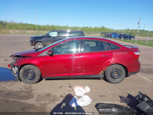 Ford FOCUS SE 2014 1FADP3F27EL113950 Image 14