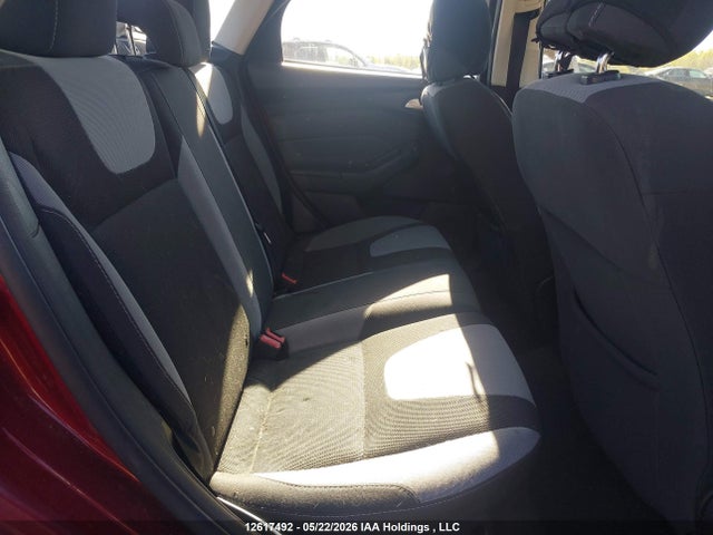 Ford FOCUS SE 2014 1FADP3F27EL113950 Image 8
