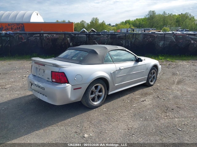 Продажа на аукционе авто 2001 Ford Mustang Convertible, vin: 1FAFP44401F175539, номер лота: 12622693