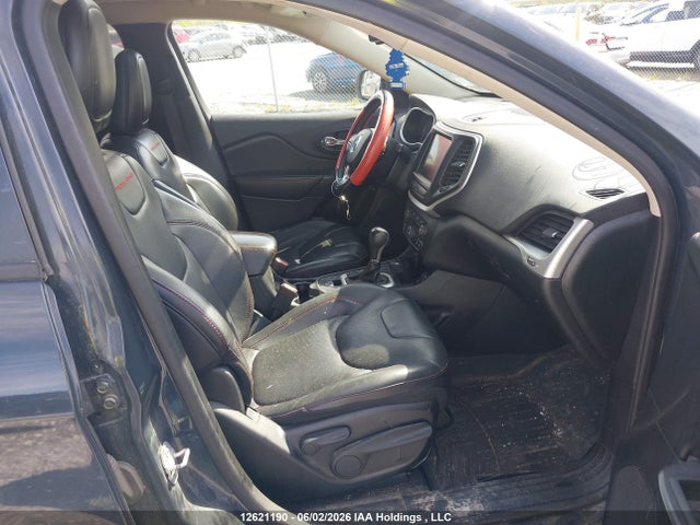 12621190 :رقم المزاد ، 1C4PJMBS4GW201909 vin ، 2016 Jeep Cherokee Trailhawk مزاد بيع