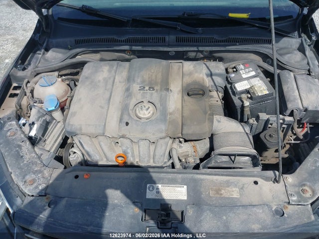 2012 Volkswagen Jetta 2.5l Highline მანქანა იყიდება აუქციონზე, vin: 3VWLX7AJ9CM472981, აუქციონის ნომერი: 12623974
