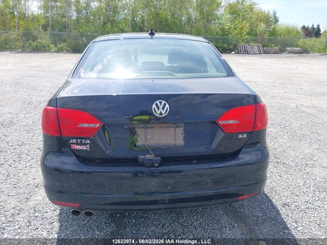 2012 Volkswagen Jetta 2.5l Highline მანქანა იყიდება აუქციონზე, vin: 3VWLX7AJ9CM472981, აუქციონის ნომერი: 12623974